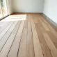 Deską podłogowa lita montaż