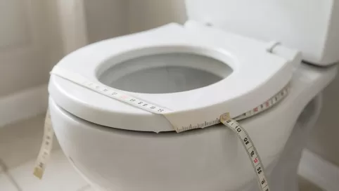 jak zmierzyć deskę klozetową