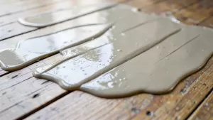 Wylewka samopoziomująca na deski